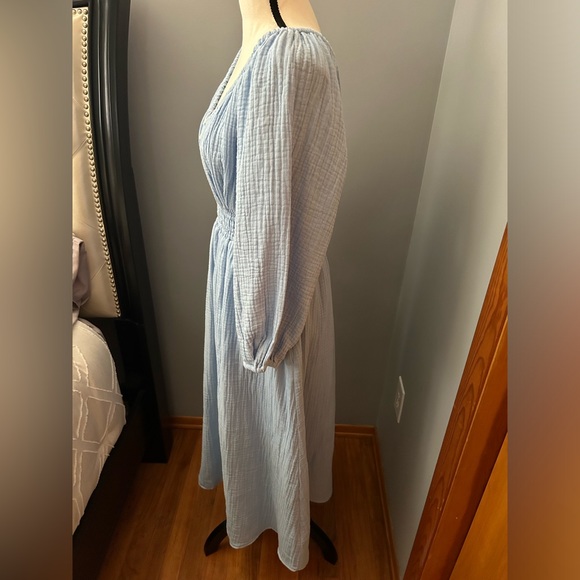 J. Crew V-neck midi dress in soft gauze - Picture 3 of 13